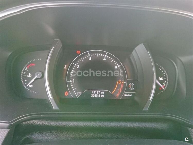 Renault Megane Zen Tce GPF 103 kW 140CV foto 16